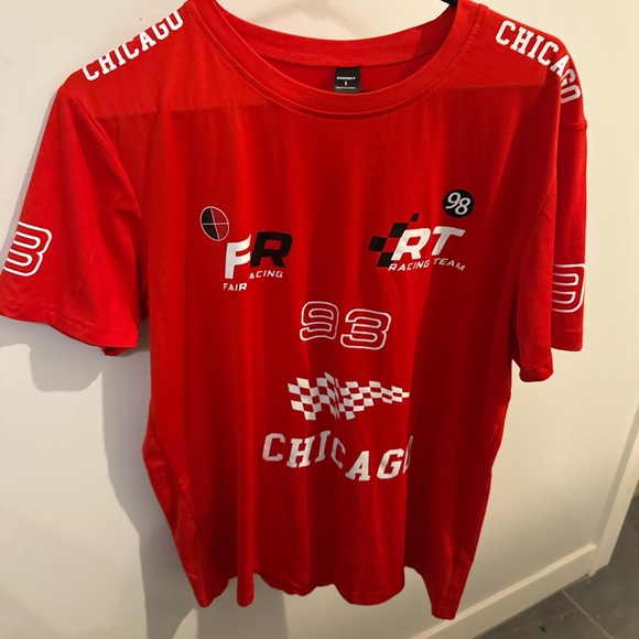 SHEIN Red and White Graphic Short Sleeve Tee - Picture 1 of 2